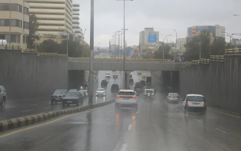 الأرصاد تحذر من تدني الرؤية الأفقية في المرتفعات صباح يوم الاثنين القادم